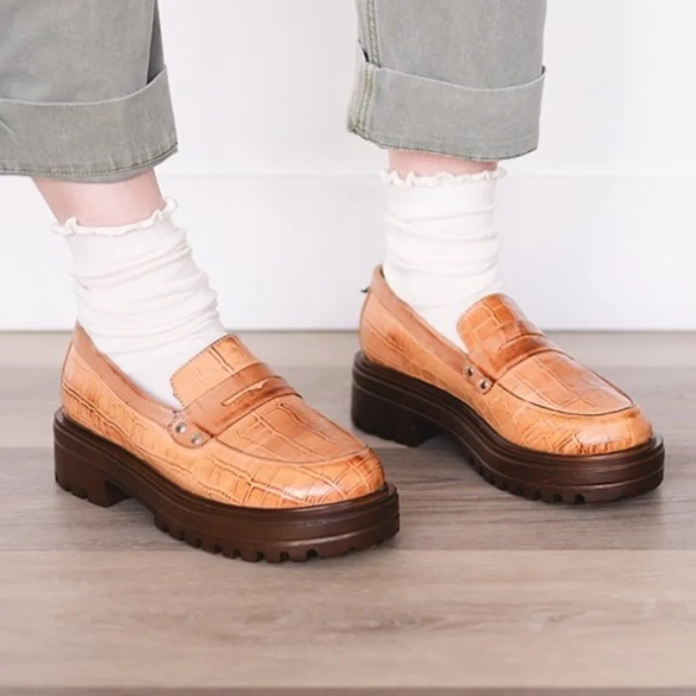 Shop Sols Maddie Chunky Platform Leather Loafer - 11